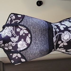 EUC Sports Bra. Black/Gray Size Medium